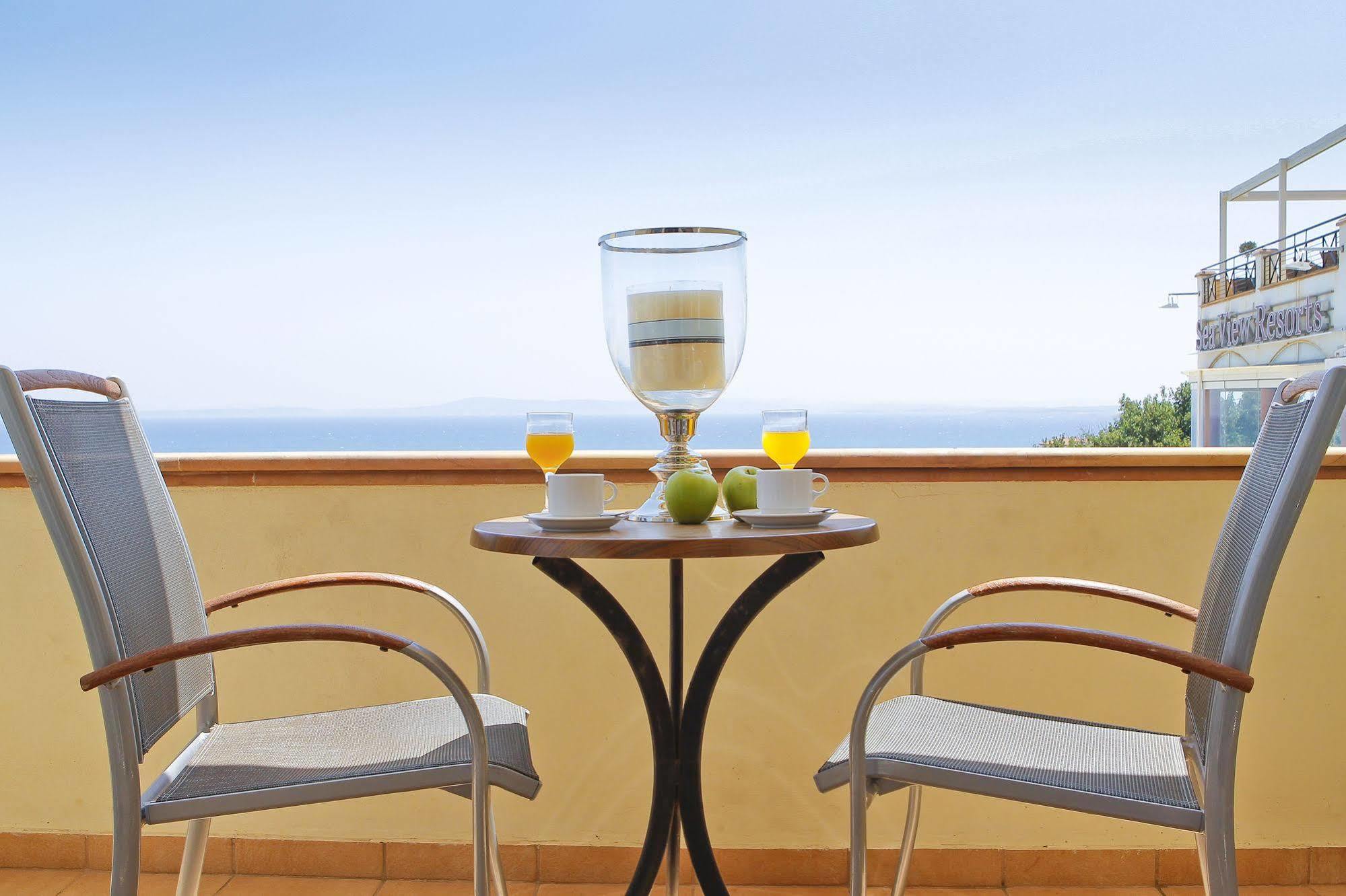 Sea View Resorts & Spa Karfás Esterno foto